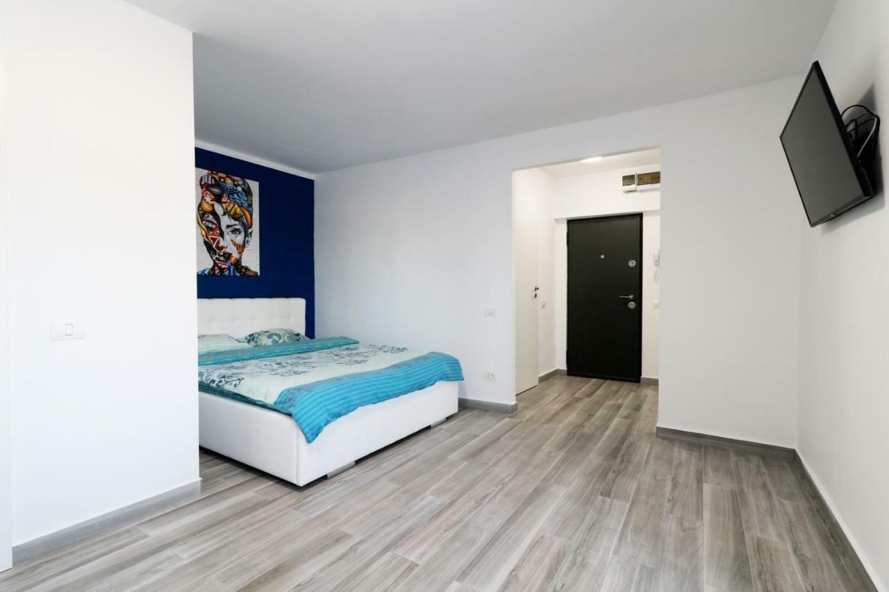 Luxury Olimpia Studio In Bucharest, With Netflix App Екстер'єр фото