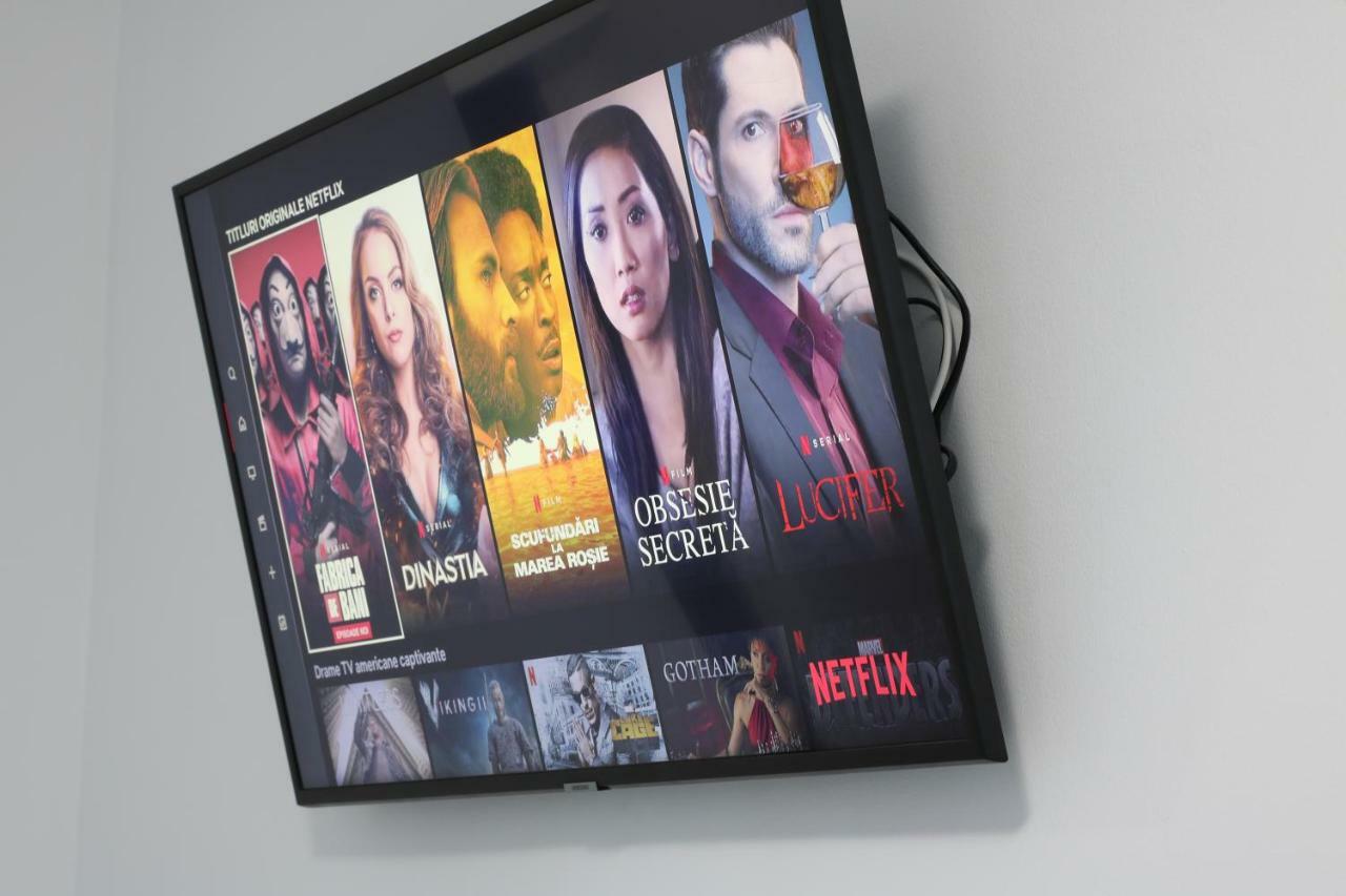 Luxury Olimpia Studio In Bucharest, With Netflix App Екстер'єр фото